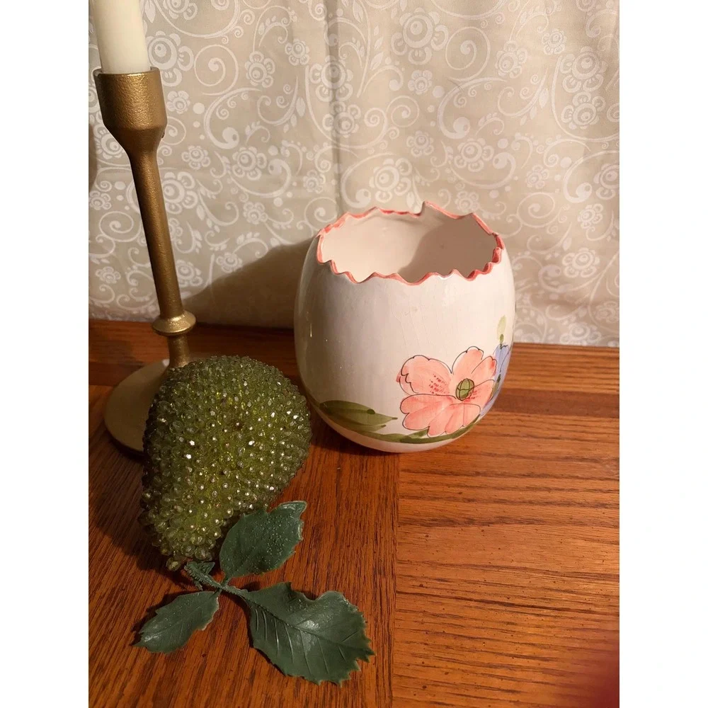 Vintage Hand Painted Cracked Egg Planter - Pastel‎ Floral Ceramic Succulent Pot